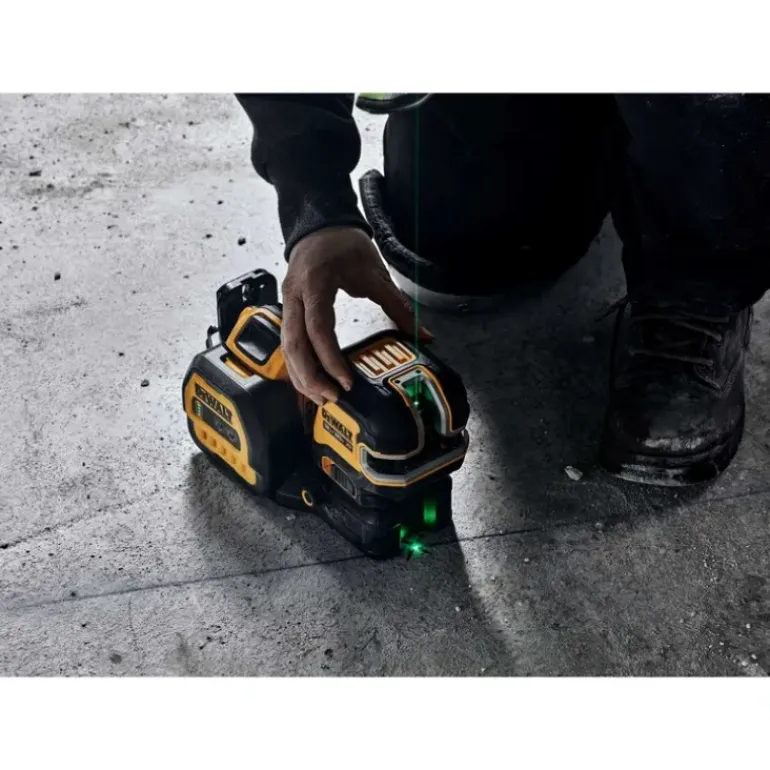Dewalt DCLE34220GB 20V Max* Cordless Cross Line Green Laser Kit - One-stop shop for professional tools and equipment.