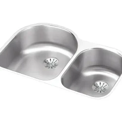 Elkay ELUH3119RPD Lustertone® Classic Stainless Steel 31-1/4& x 20& x 7-1/2& Offset 60/40 Double Undermount Sink w/Perfect Drain® - One-stop shop for professional tools and equipment.