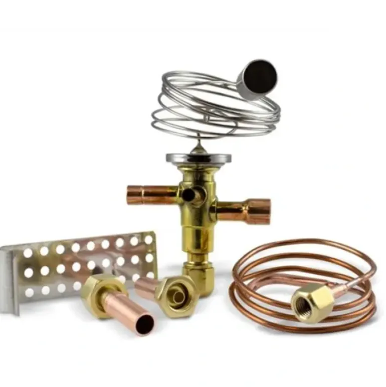 Emerson TXV+CONNECT 1-1/2TR-410A 1-1/2 Ton ODF TXV with Adjustable Superheat for R-410A plus Chatleff and Aeroquip Adapters (KT-30038-3 Parts Kit) - One-stop shop for professional tools and equipment.