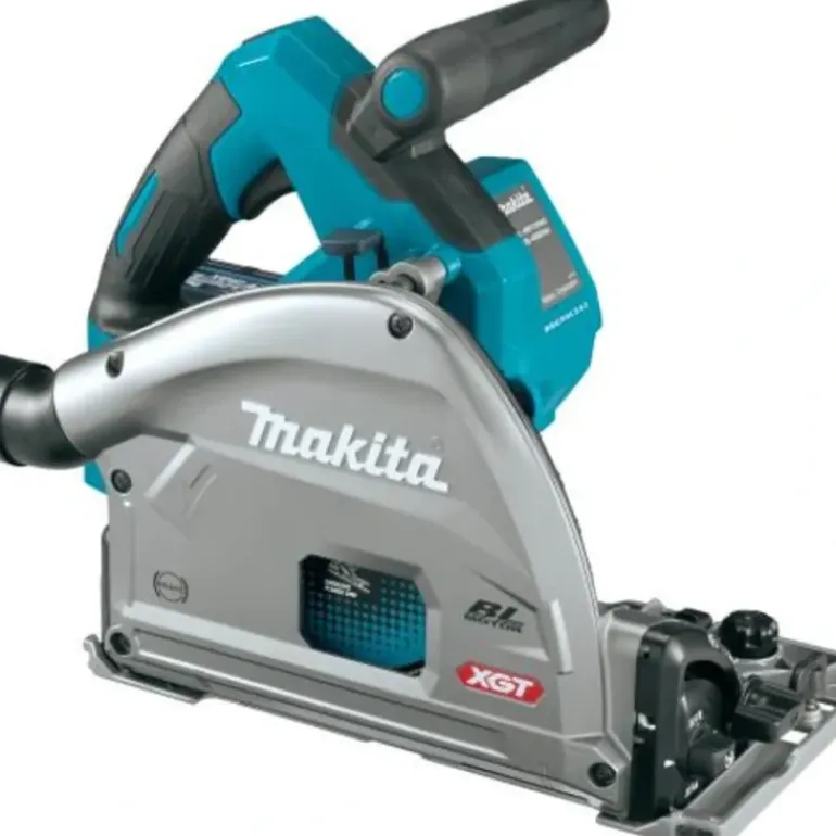 Makita GPS01Z 40V max XGT® Brushless Cordless 6‘1/2& Plunge Circular Saw, AWS® Capable, Tool Only - One-stop shop for professional tools and equipment.